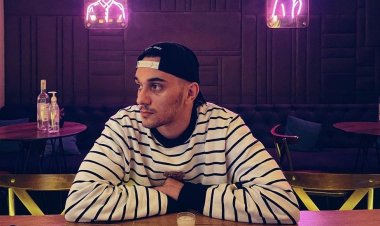 A mund ta besoni që kështu dukej Buta në adoleshencë