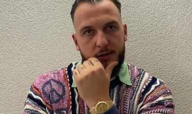 Pesë vjet në Hagë, Mozzik i thotë disa fjalë për Kadri Veselin