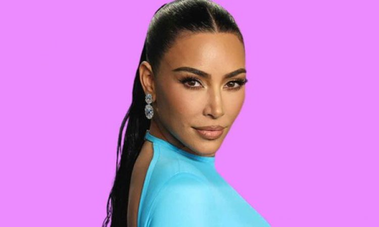 Kim Kardashian kritikohet për mburrjen me dy çanta Hermes me vlerë mbi 215 mijë euro