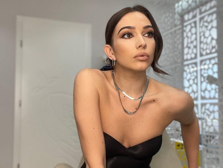 Pak para “Bigut”, Jonida befason me paraqitjen